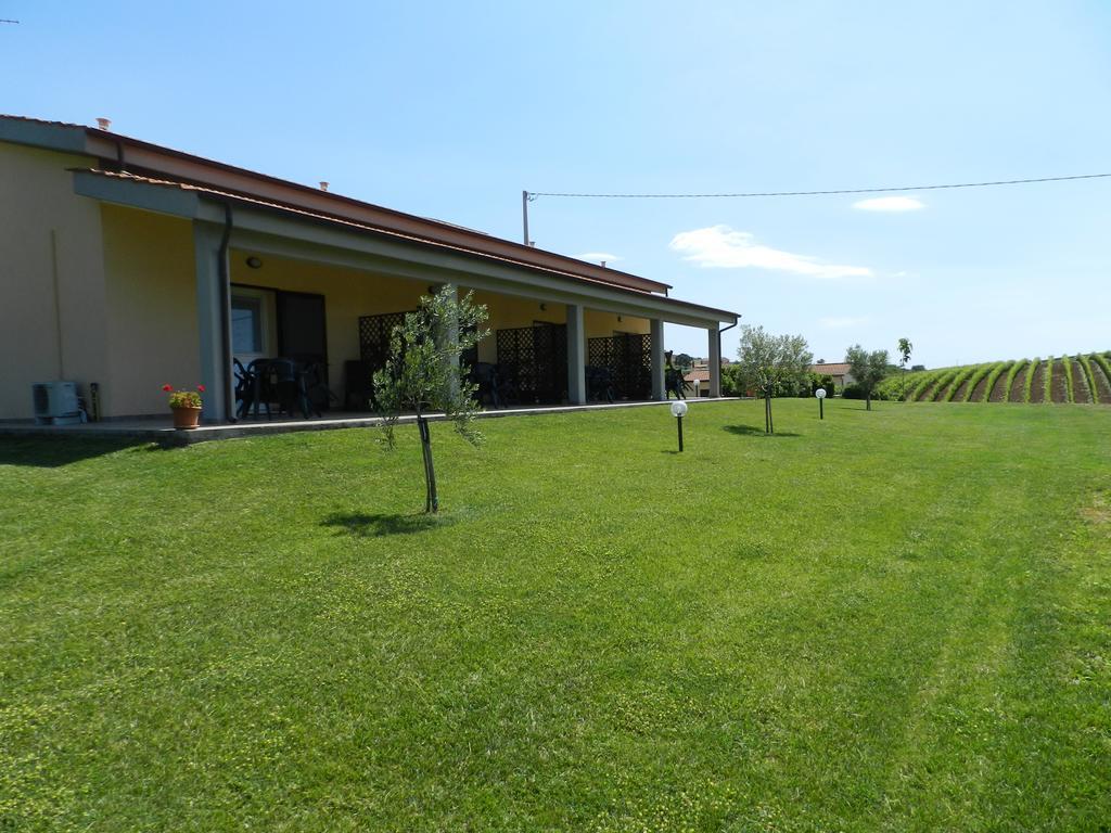 Agriturismo Severini 폰테블란다 외부 사진